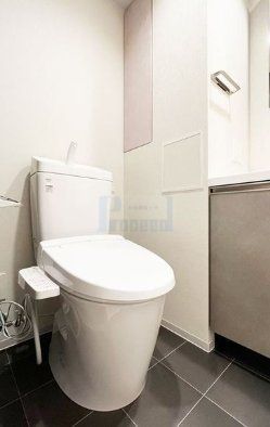 トイレ　清潔なトイレ！