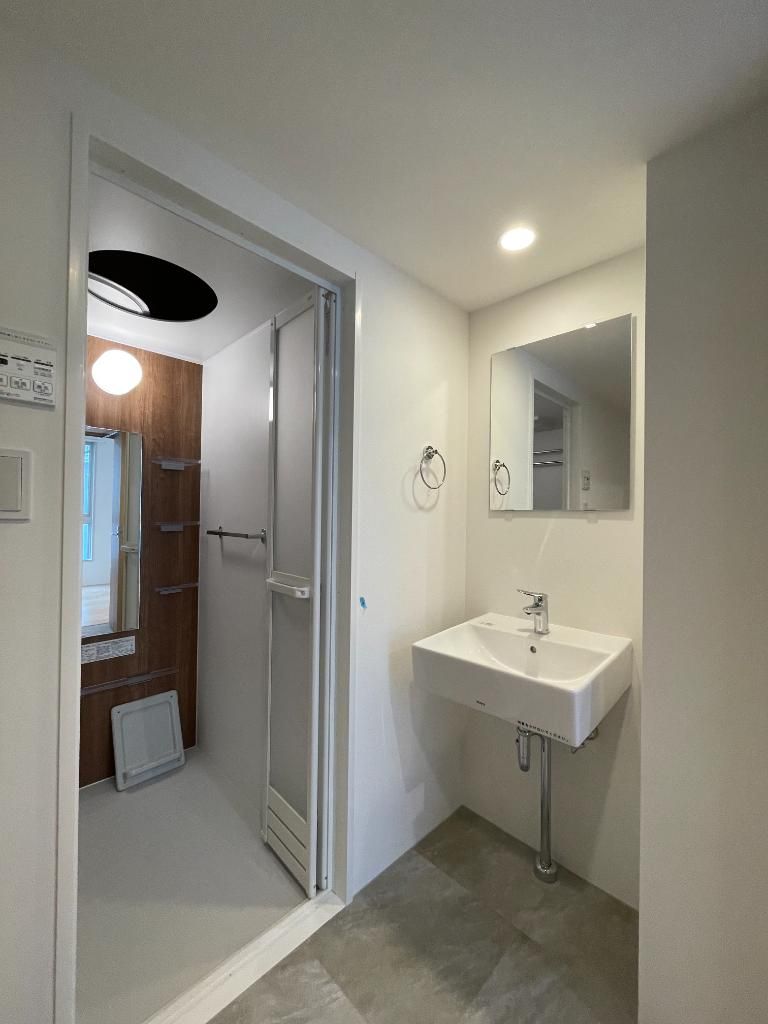 洗面設備　脱衣スペースもあります