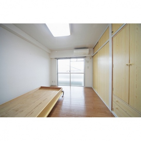 居室・リビング　洋室6帖