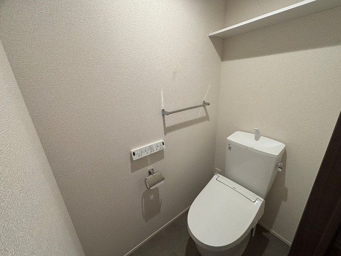 D-room原町駅南のトイレ写真