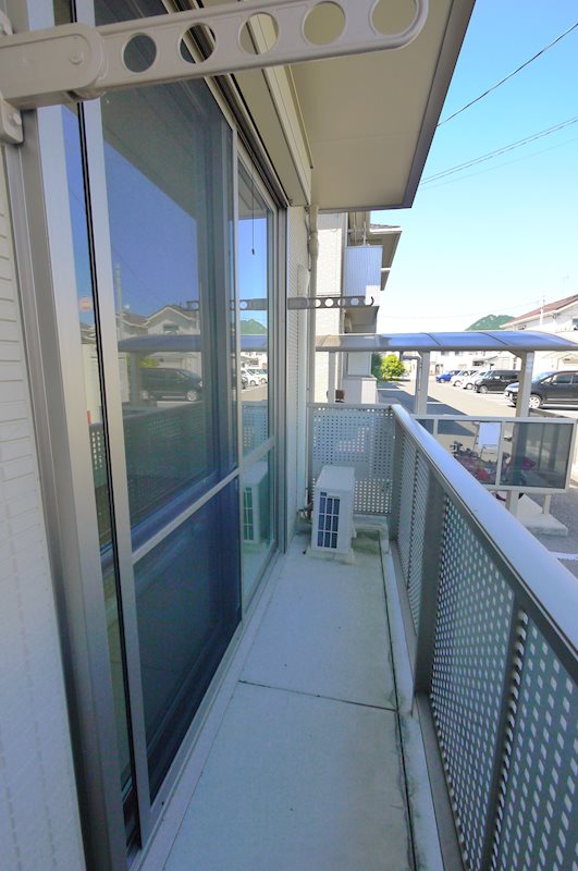 バルコニー　同仕様写真(反転タイプ)