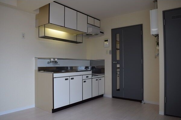 その他　※写真は別号室です。