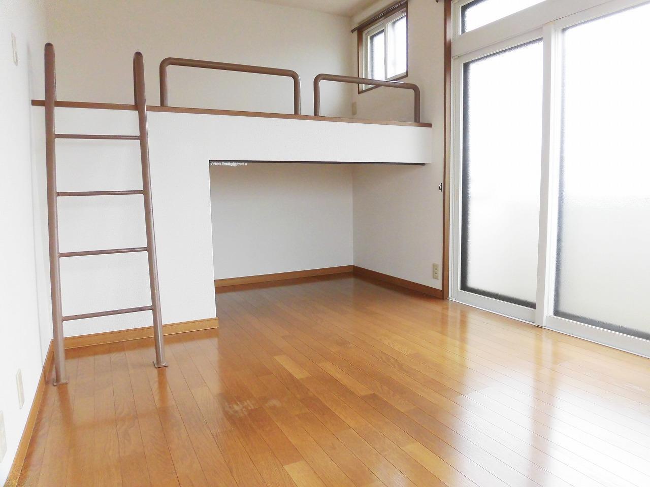 居室・リビング　洋室