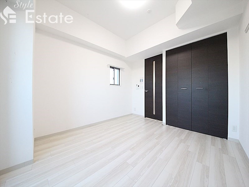 居室・リビング　内装