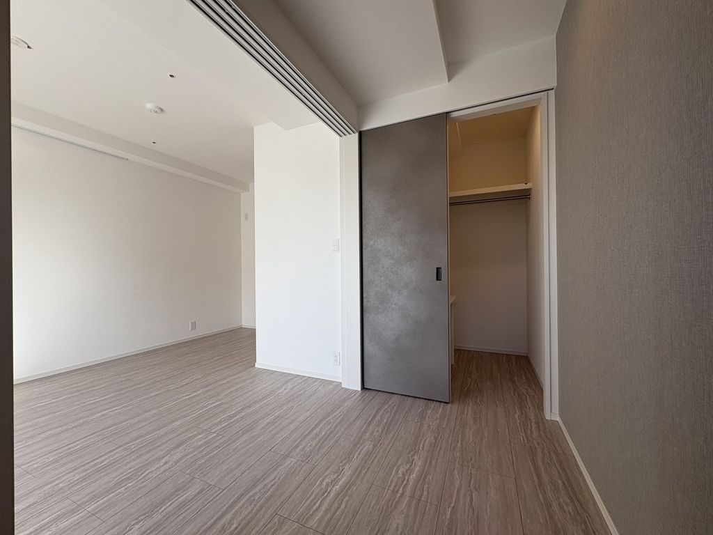 居室・リビング　収納