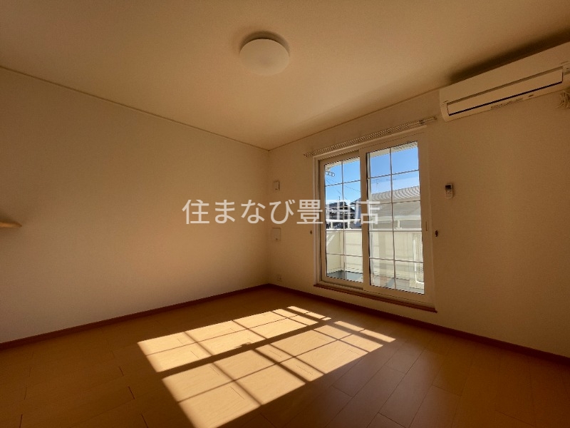 居室・リビング　同型タイプ