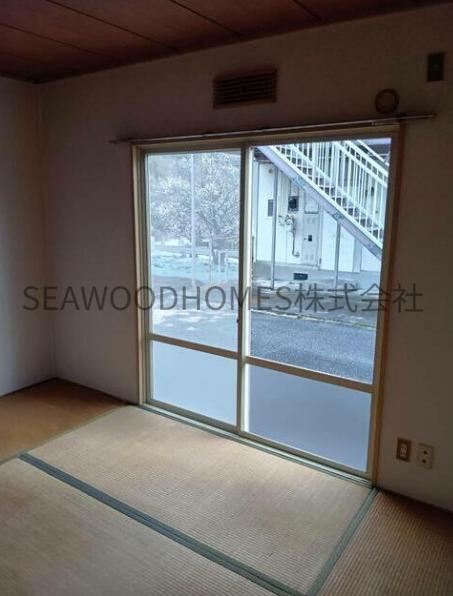 その他部屋・スペース　天気のいい日は畳とお日様の香りで気持ちのいいお部屋です。