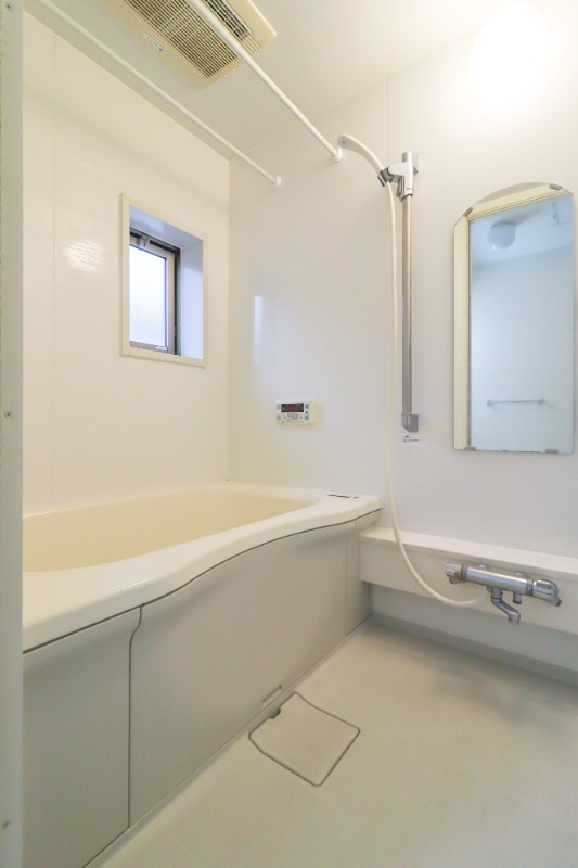 バス・シャワールーム　図面と現状に相違がある場合には現状を優先