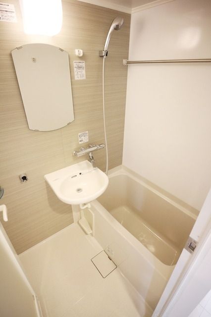 バス・シャワールーム　★便利な浴室乾燥完備★