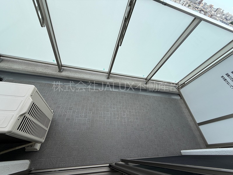 玄関　落ち着いた玄関です