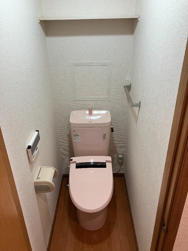 トイレ　※他部屋参考写真