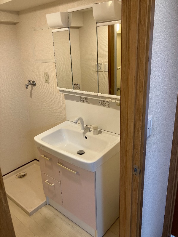 洗面設備　※他部屋参考写真