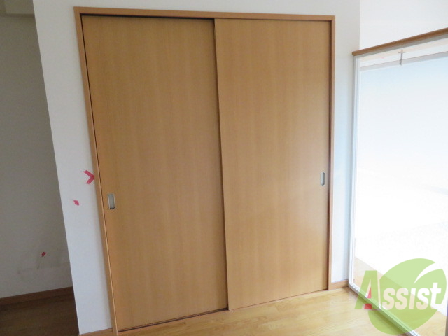 収納　収納がありました。お洋服や荷物はここへ。