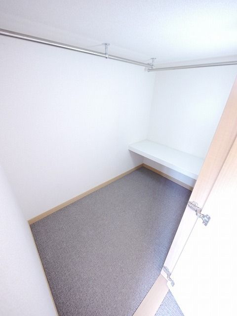 収納　★ベットスペース下の収納★
