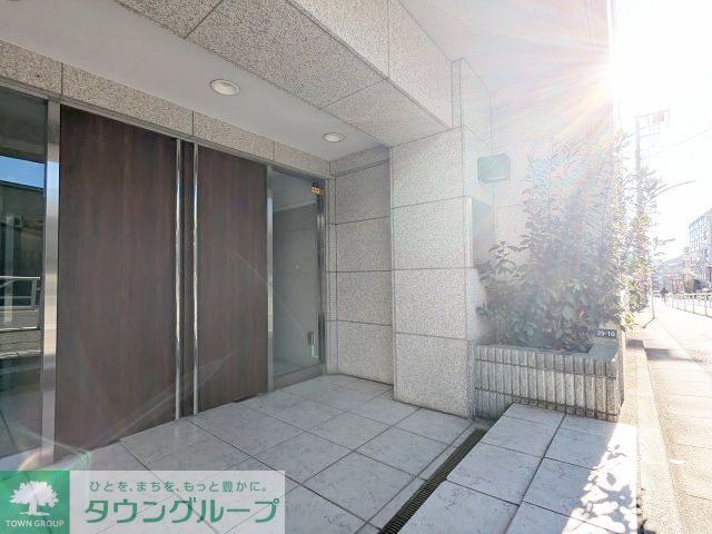 エントランス　部屋探しは株式会社　タウンハウジング　までお気軽にお問合せ…