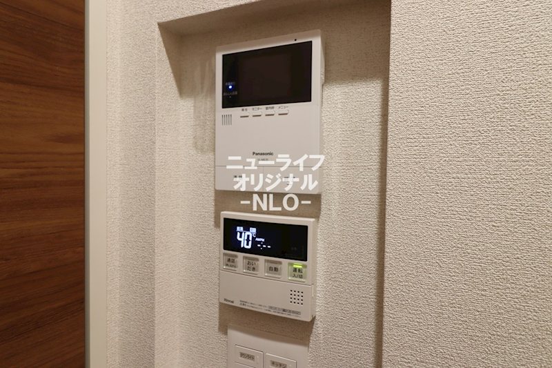 セキュリティ　事前に訪問者を目視できるTVモニターホン付。