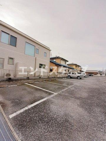 駐車場　高崎、前橋のお部屋探しはエンドスケープまで！お客様の理想お聞