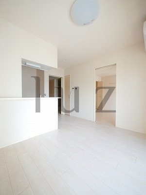 居室・リビング　きれいなフローリングのお部屋です！