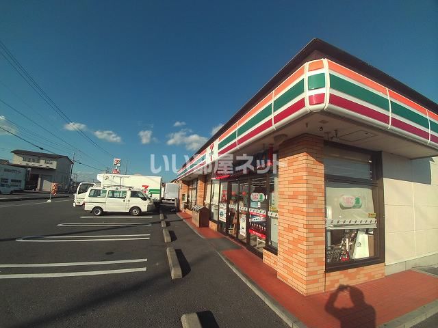 コンビニ　セブンイレブン遠州吉田町片岡店（コンビニ）まで331m