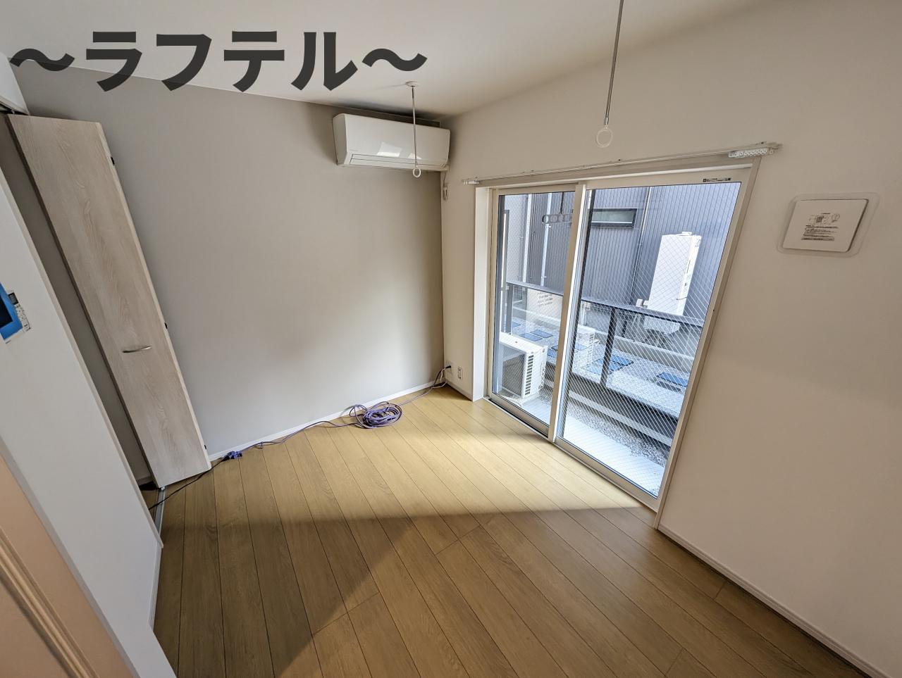 居室・リビング　同メーカー施工　別部屋イメージ写真