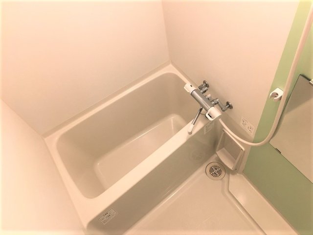 バス・シャワールーム　日々の疲れを癒すお風呂付です