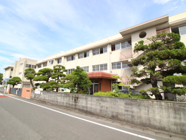 小学校　苅田町立南原小学校（小学校）まで1171m