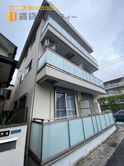 建物外観　オートロック付き！