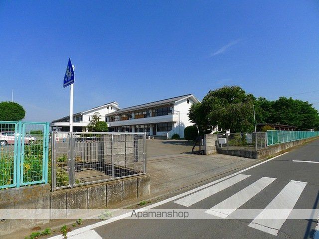 小学校　太田市立宝泉南小学校（小学校）まで550m