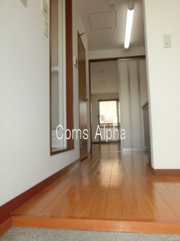 キッチン　CASA DELSOL　キッチン前廊下
