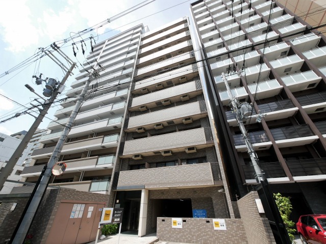 レジデア西本町の外観写真