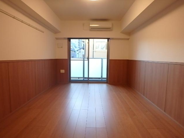 ＪＲ中央線 高円寺駅 徒歩6分 5階建 築11年の居間写真