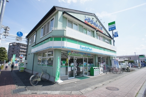 コンビニ　ファミリーマート土呂駅前店（コンビニ）まで500m