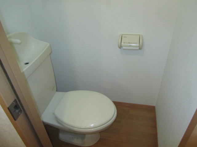 ＪＲ東海道本線 長岡京駅 徒歩5分 2階建 築24年のトイレ写真
