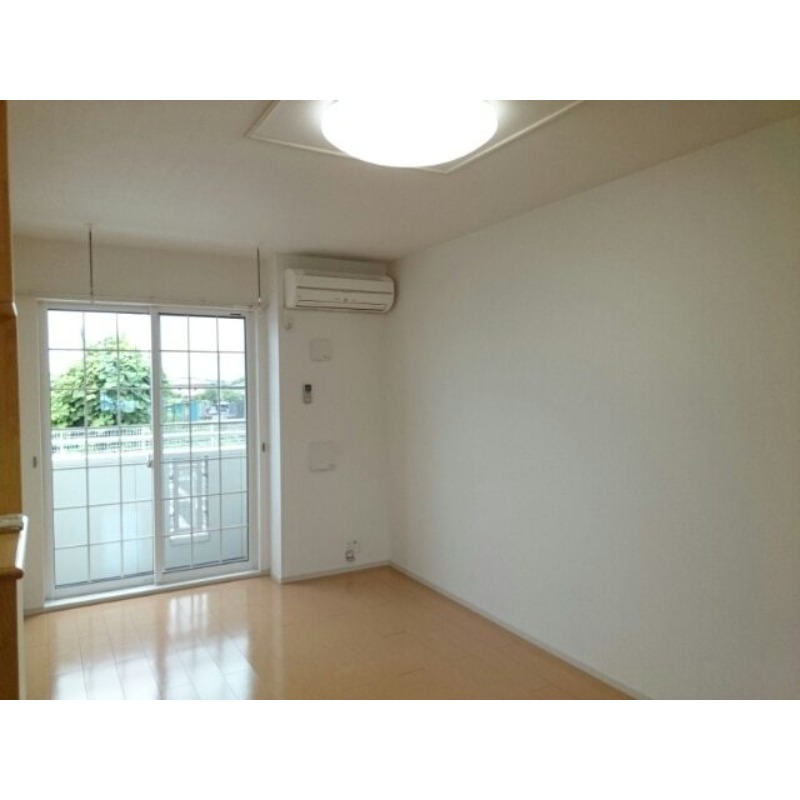 居室・リビング　図面と現状に相違がある場合には現状を優先