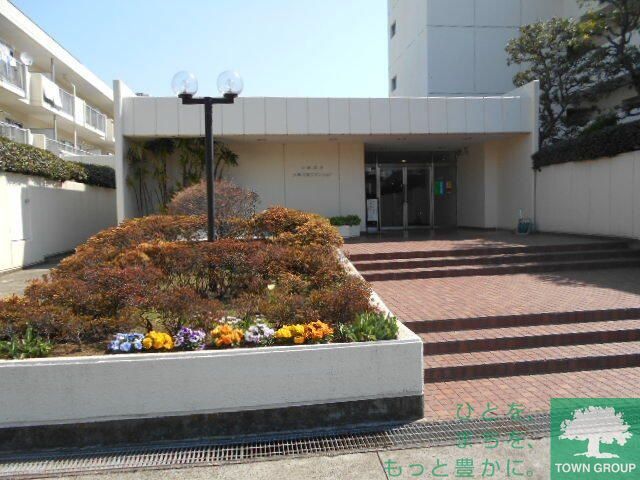 大田区石川町のマンションの建物外観