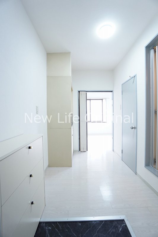 玄関　シューズボックス付きの玄関です☆