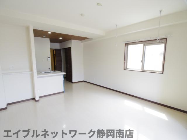 【静岡市駿河区泉町のマンションのその他部屋・スペース】