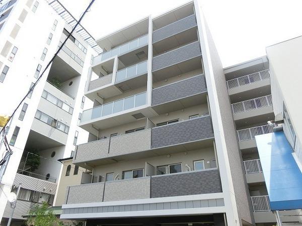 メゾン材木町の建物外観