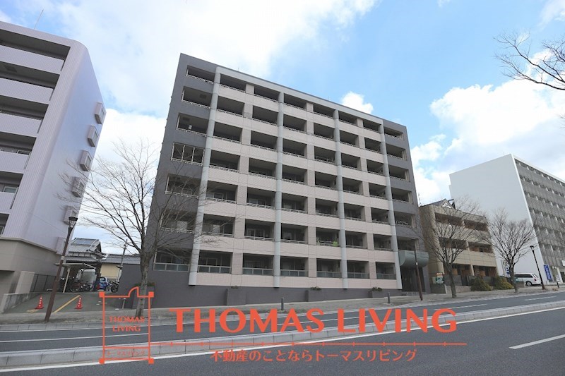 北九州市若松区小敷ひびきののマンションの建物外観