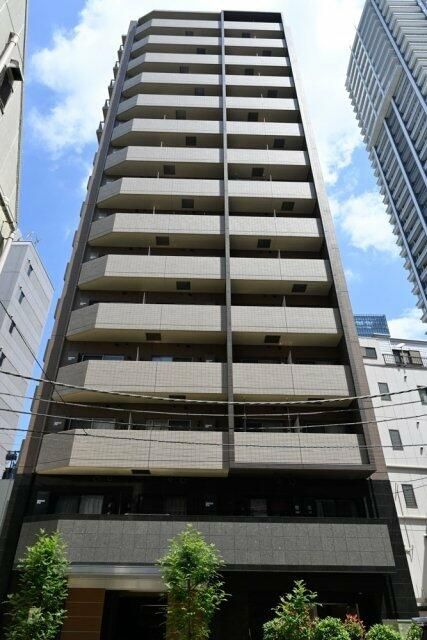 東京都港区芝１（マンション）の賃貸物件の外観