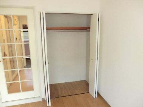 エンゼルウチダ　収納　クローゼット