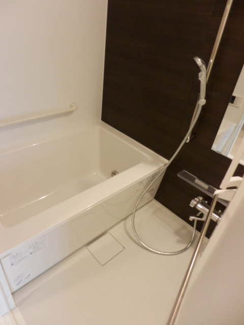 バス・シャワールーム　風呂
