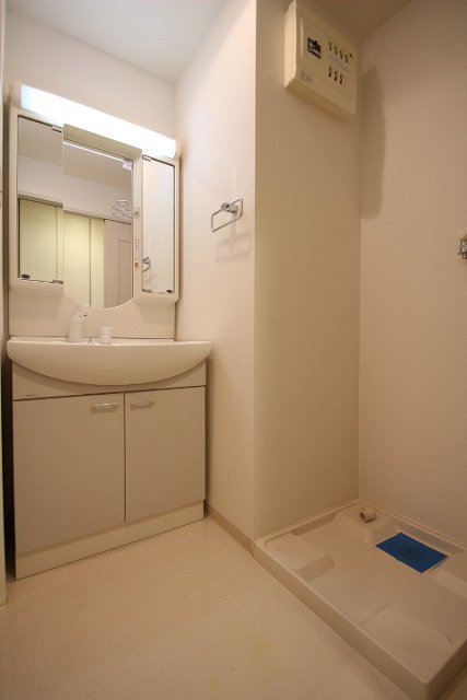 洗面設備　同物件別室です。