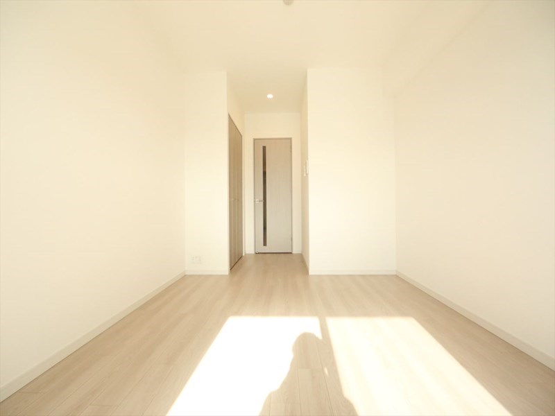 その他部屋・スペース　洋室8.5帖　クローゼット付（収納充実してます）