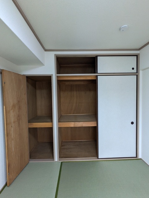 収納　★奥行きが嬉しい押入収納★