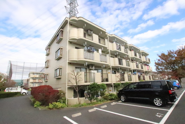 建物外観　★鉄筋コンクリート造・ファミリータイプ★