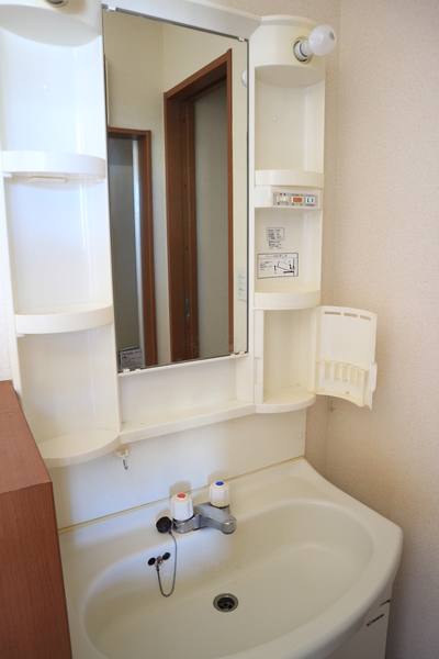 洗面設備　独立洗面台