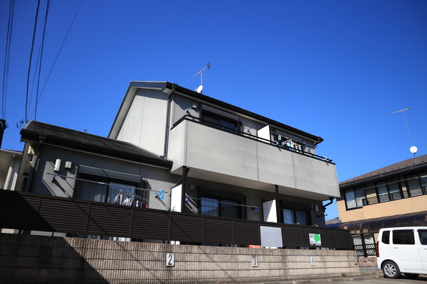 建物外観　陽当たり良好