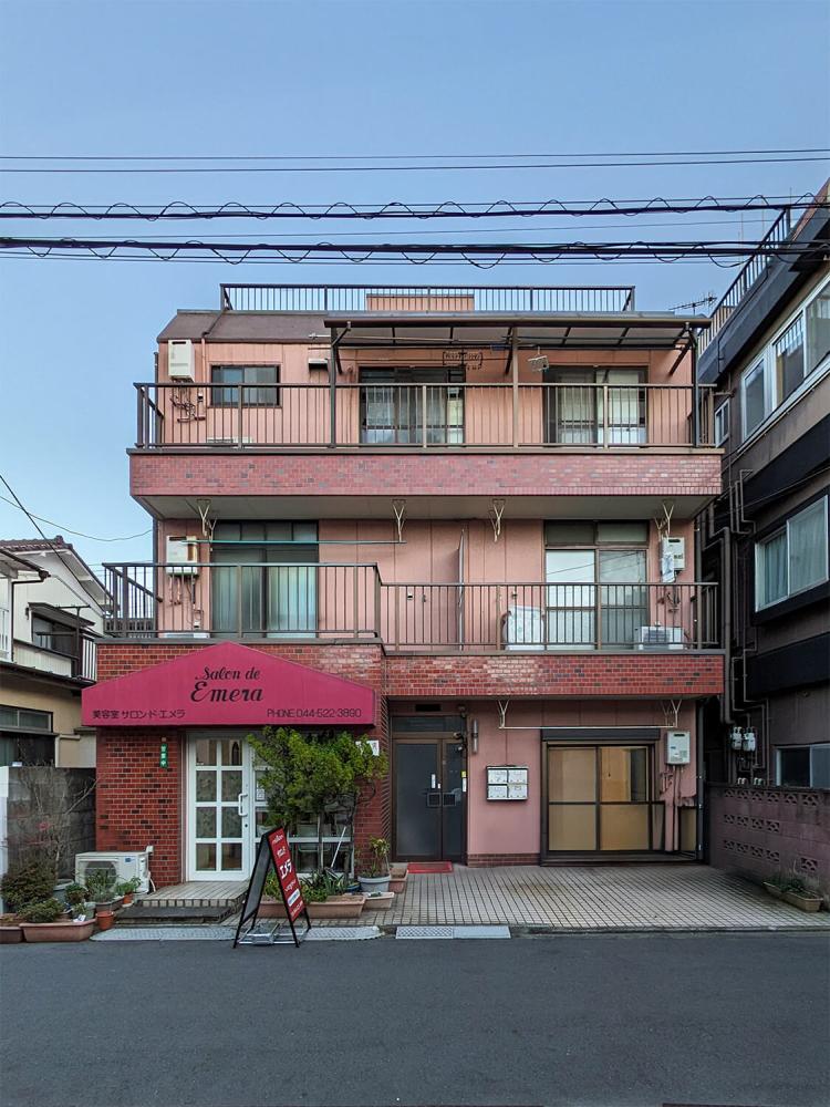 建物外観　矢向駅まで徒歩９分！