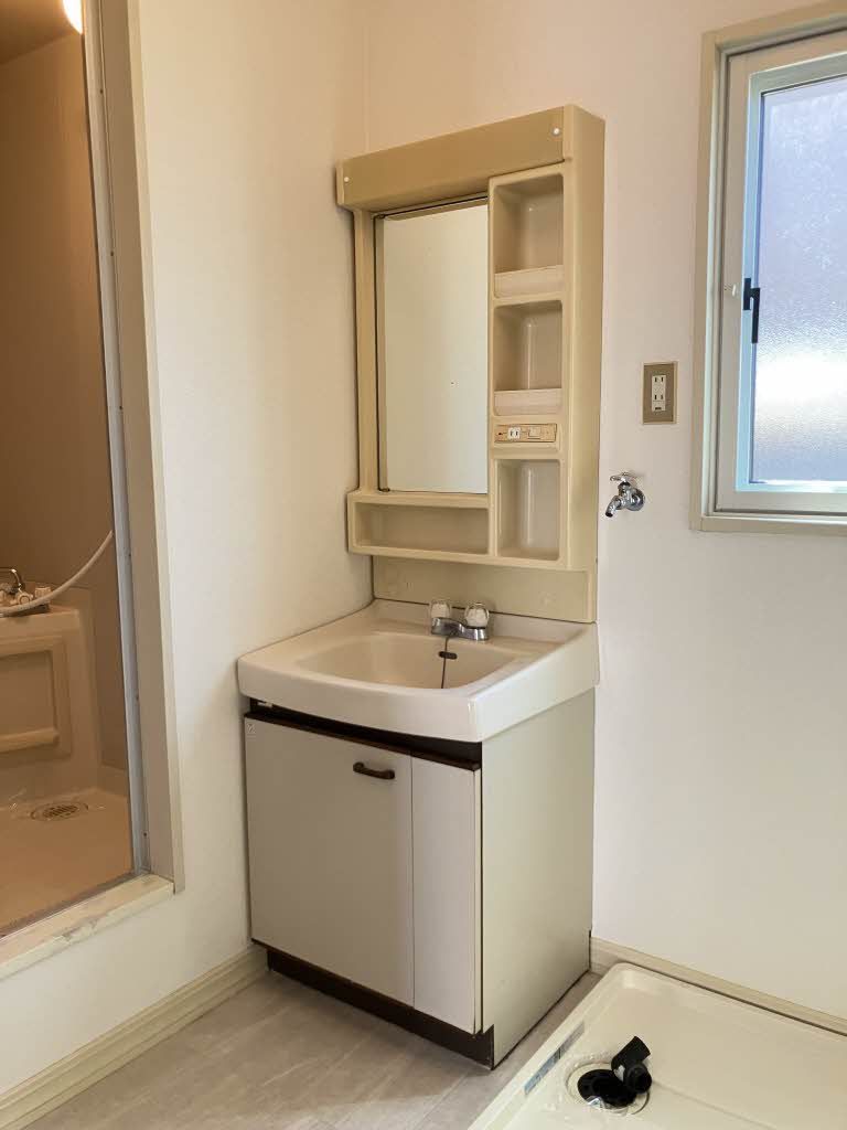 洗面設備　化粧台